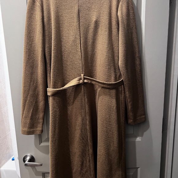 Trench Coat - Picture 5 of 6
